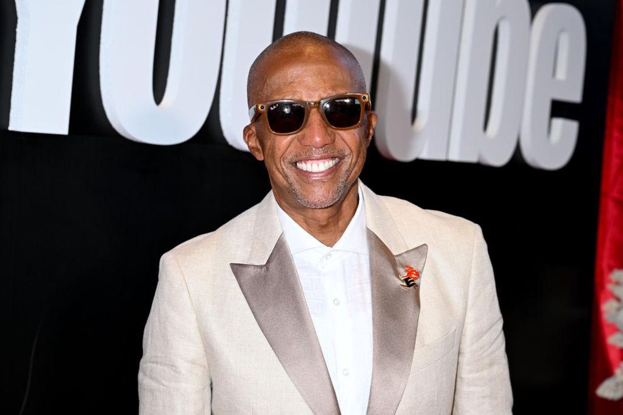 Accuse_di_molestie_sessuali_contro_Kevin_Liles_RDo90Q9Q3Q - Confidenze24 Source: Gilbert Flores - Getty - Eventi di YouTube Music Leaders and Legends - Arrivi