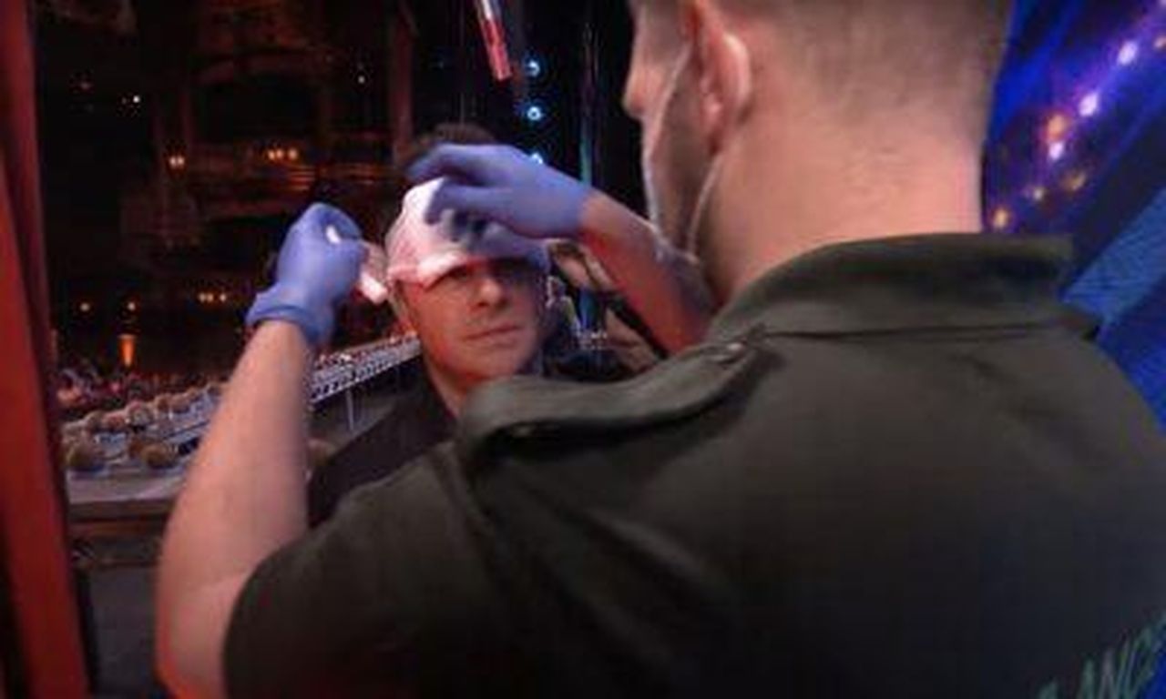 Ant_McPartlin_avverte_i_bambini_di_non_colpire_le_noci_di_cocco_dopo_un_incidente_PnjOMxxckR - Confidenze24 Source: Britain’s Got Talent/YouTube - - Ant su Britain's Got Talent