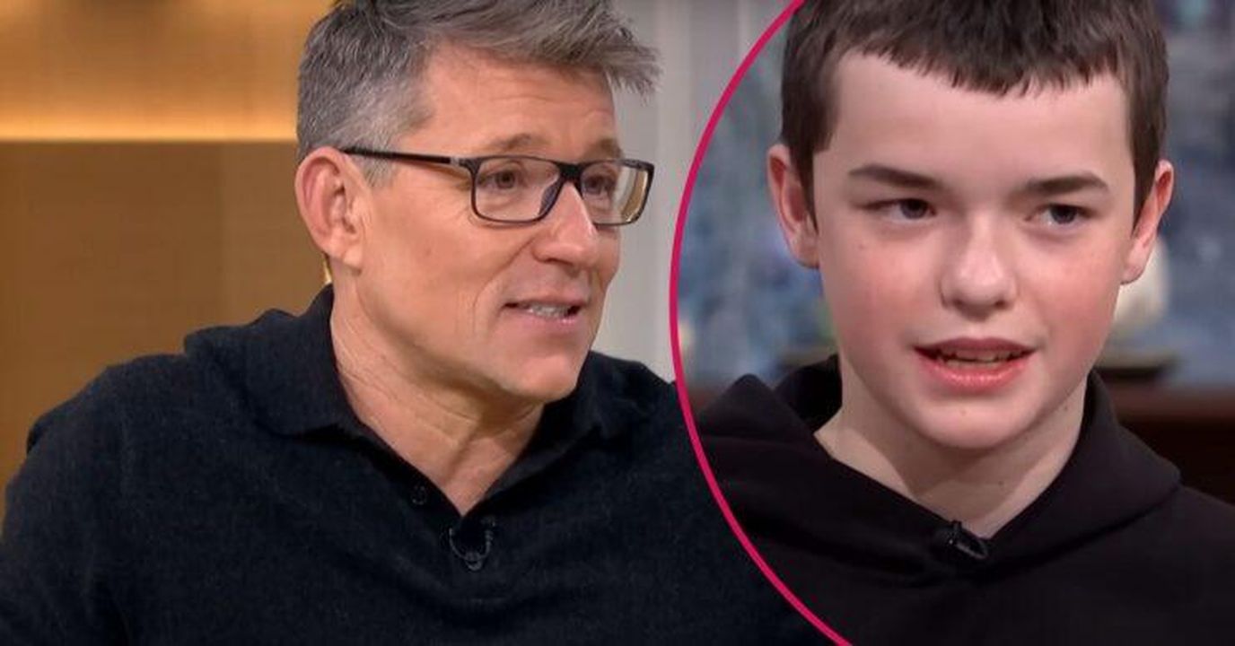 Ben_Shephard_incontra_Owen_Cooper_star_di_Adolescence_sVHsHB7XJi - Confidenze24 Ben Shephard incontra Owen Cooper, star di Adolescence Ben Shephard e Owen Cooper su This Morning