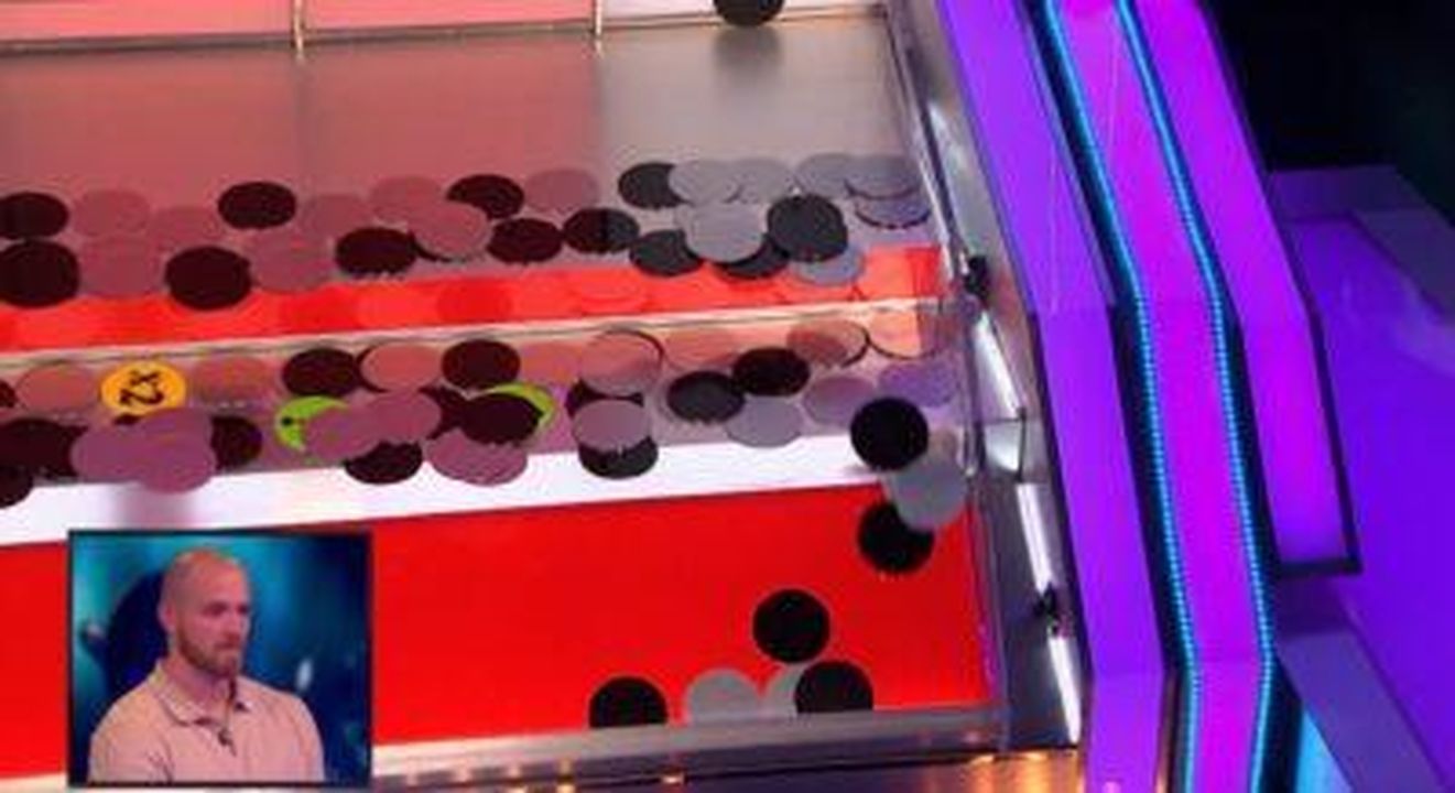 Ben_Shephard_scarta_i_gettoni_di_Tipping_Point_5OVO1mOp94 - Confidenze24 Ben Shephard scarta i gettoni di Tipping Point Giocatore su Tipping Point