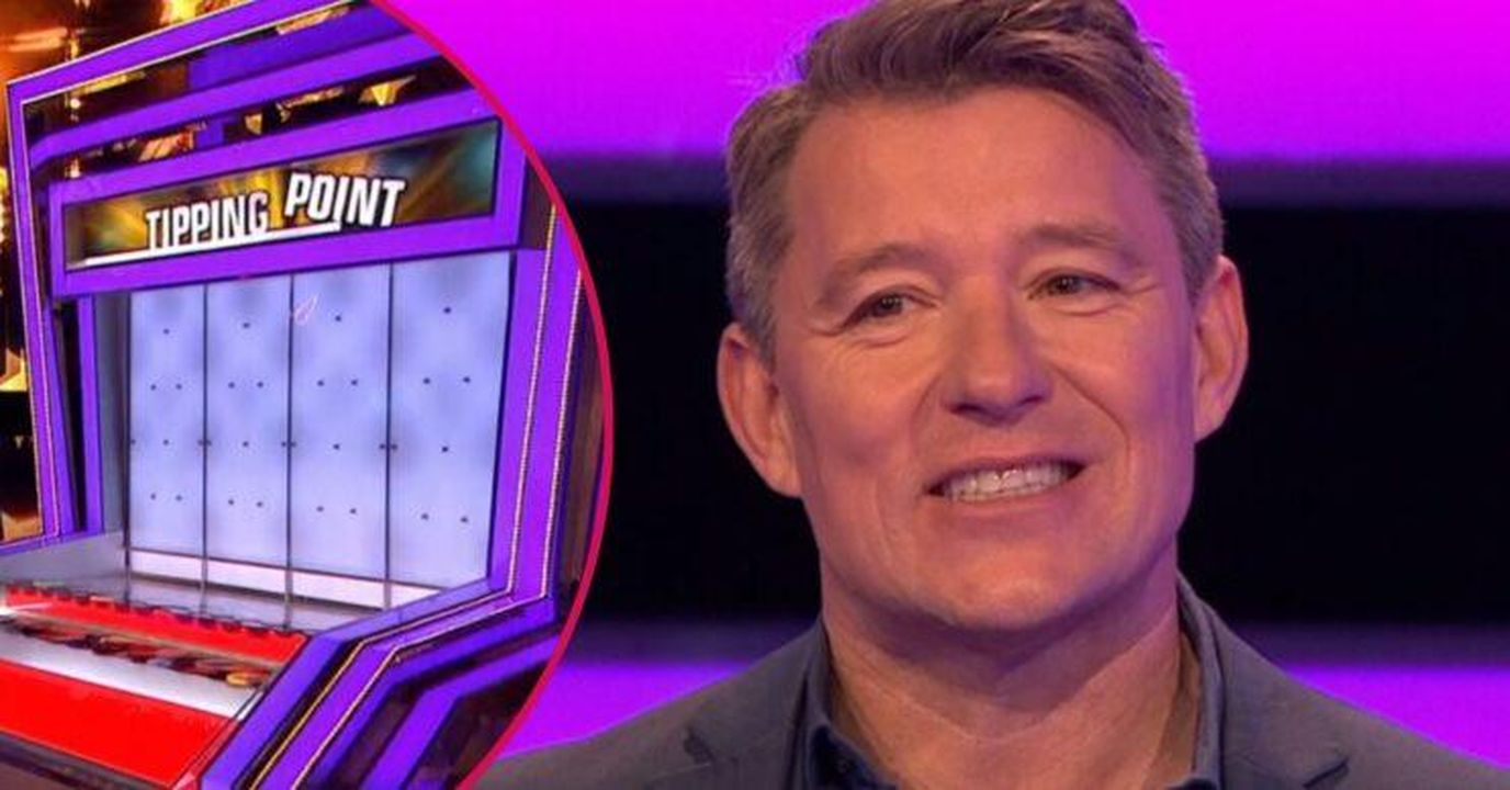 Ben_Shephard_sulla_regola_brutale_di_Tipping_Point_IUd9TQdYp3 - Confidenze24 Ben Shephard sulla regola 'brutale' di Tipping Point Ben Shephard su Tipping Point