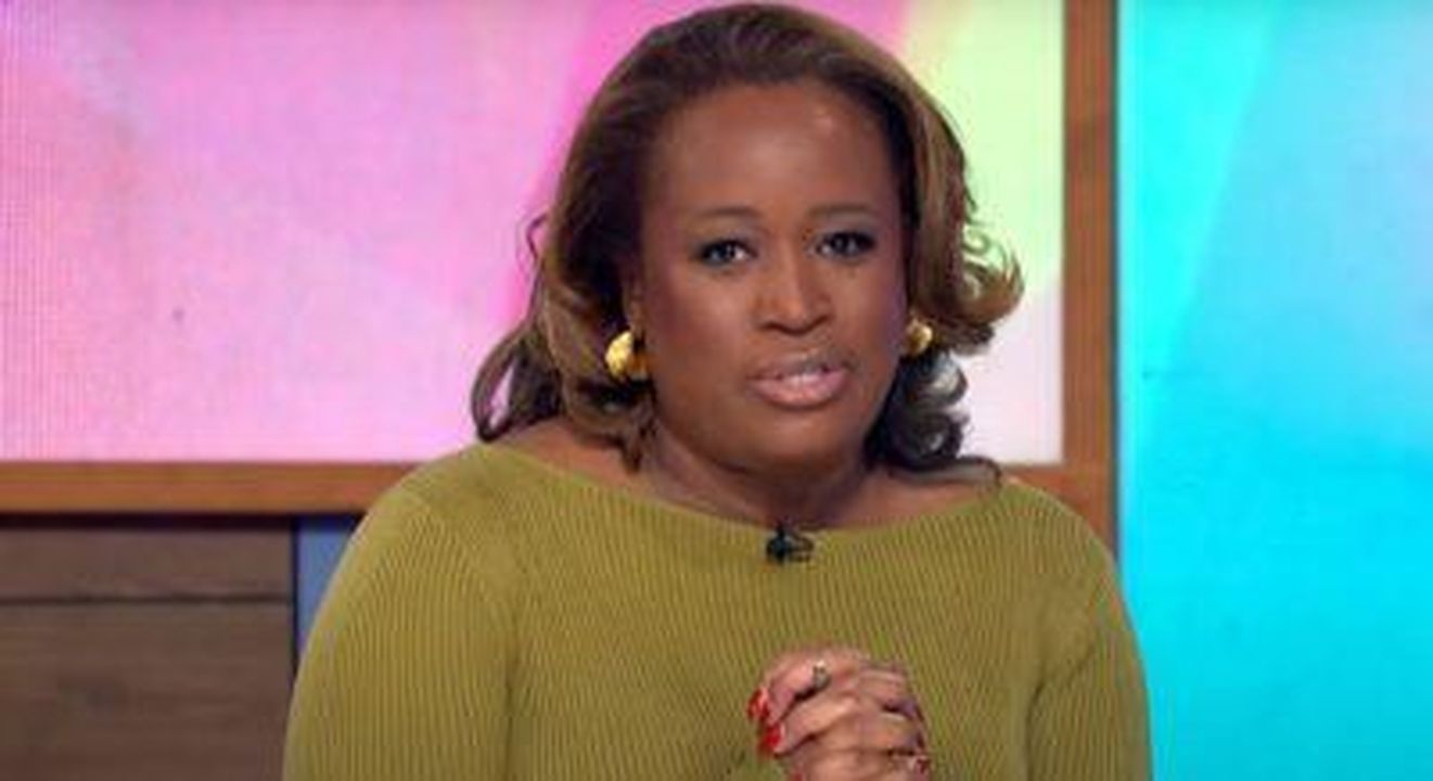 Celebrit_che_troveranno_difficile_il_giorno_della_madre__Charlene_White_uP7FWrr5Jp - Confidenze24 Source: ITV - - Charlene White su Loose Women
