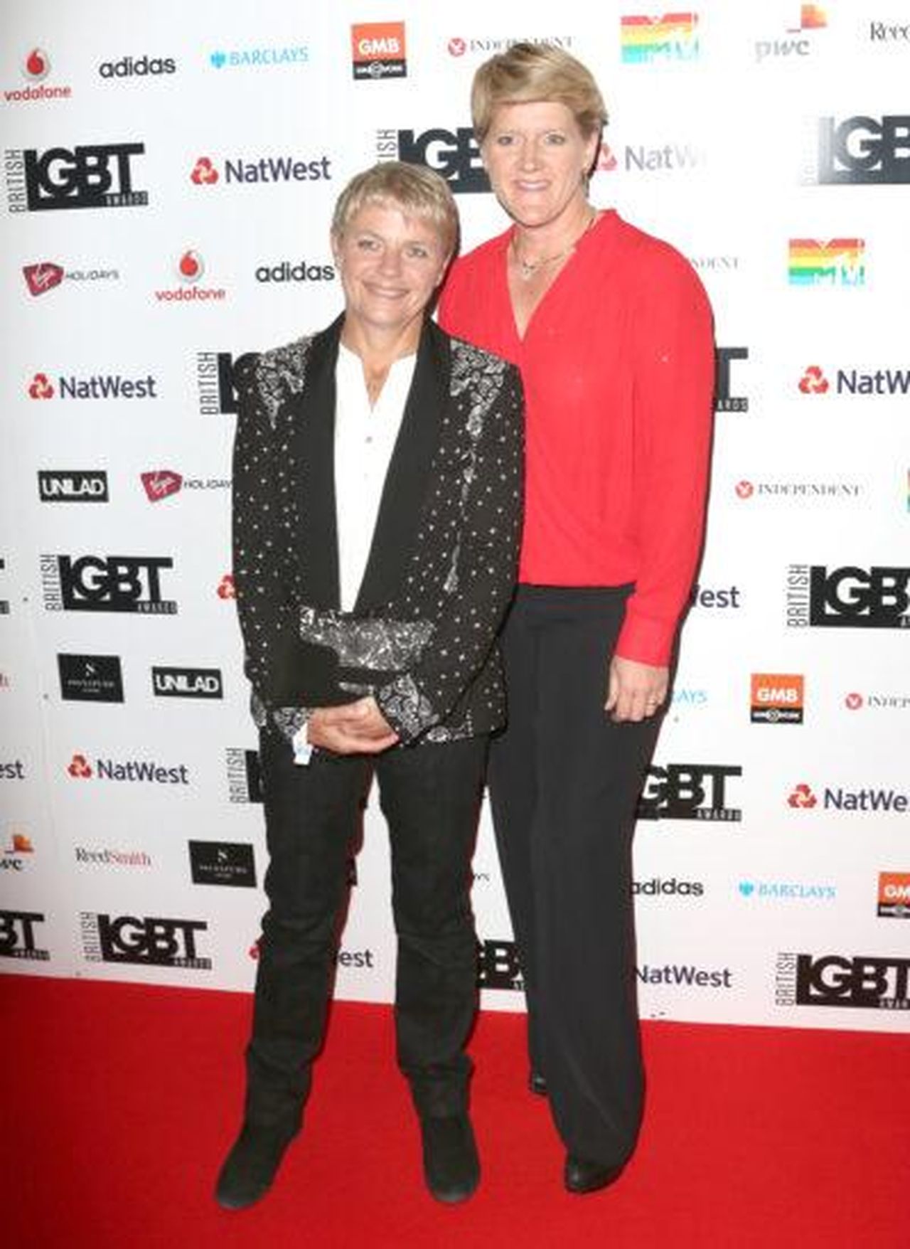 Clare_Balding_sulla_sua_scelta_di_non_avere_figli_g1muyBCylf - Confidenze24 Source: SplashNews.com - - Clare e la moglie Alice