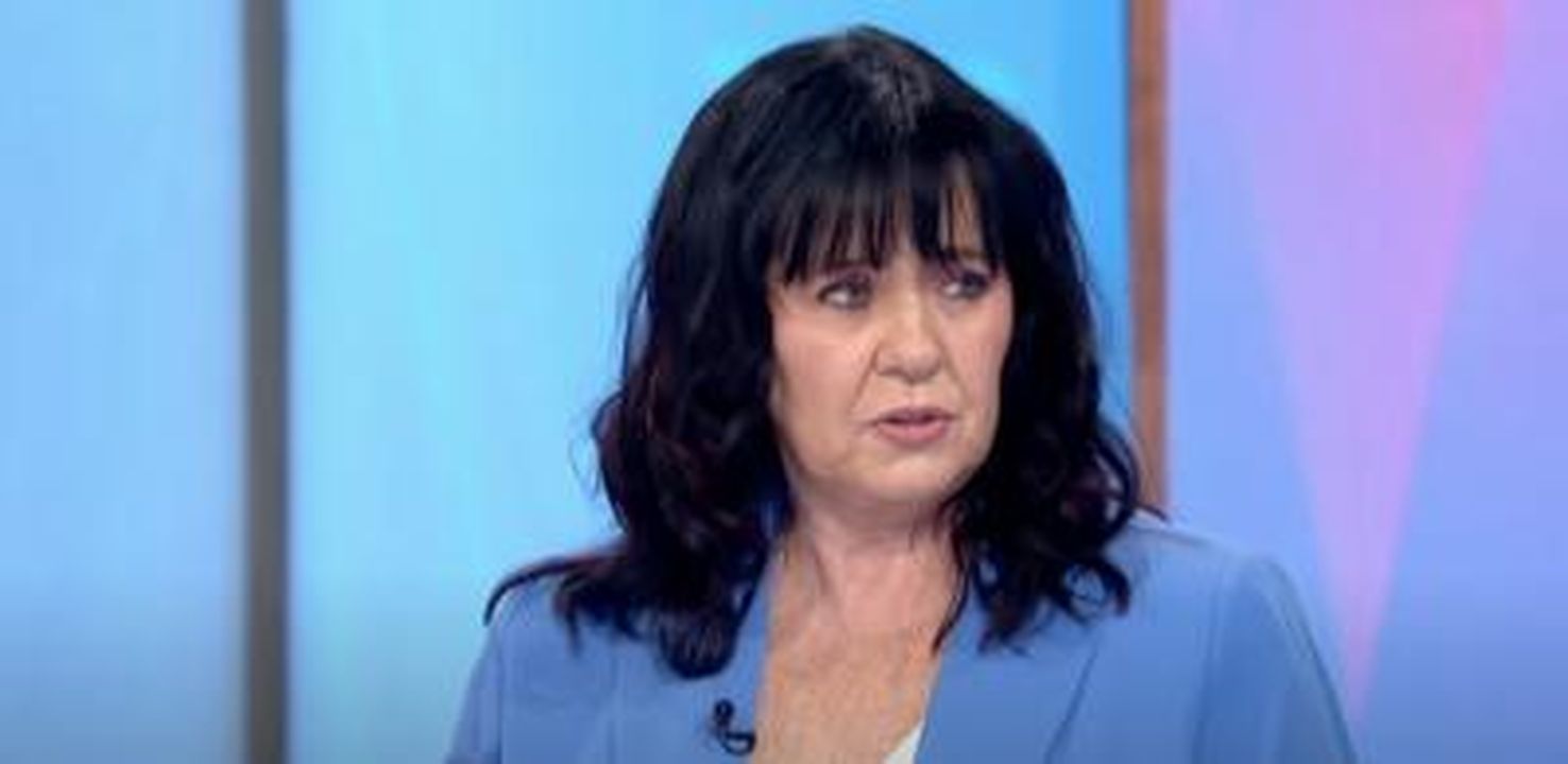 Coleen_Nolan_mette_su_una_faccia_coraggiosa_dopo_la_morte_di_Linda_sMrhUm8dGf - Confidenze24 Source: ITV - - Coleen Nolan emotiva a Loose Women