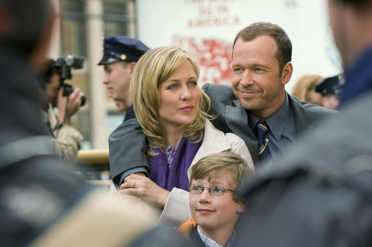 Come__morta_Linda_Reagan_in_Blue_Bloods_1DgphN4fnu - Confidenze24 Source: Jojo Whilden 2011 CBS Broadcasting Inc. - Closer Weekly - Come è morta Linda in Blue Bloods? La morte scioccante della moglie di Danny Reagan