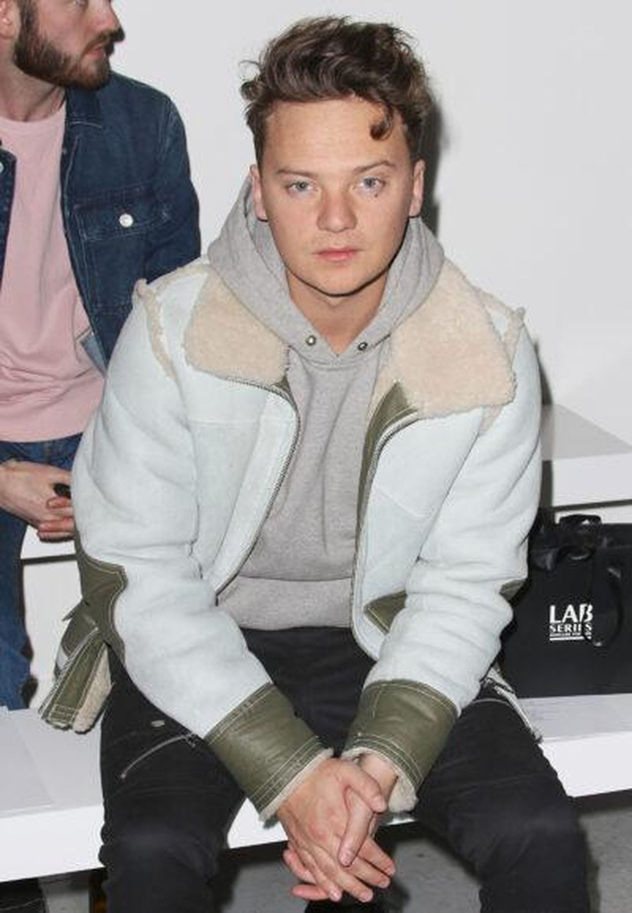 Conor_rivela_i_risultati_del_DNA_d3BTych6nv - Confidenze24 Source: Splashnews.com - - Conor Maynard in primo piano
