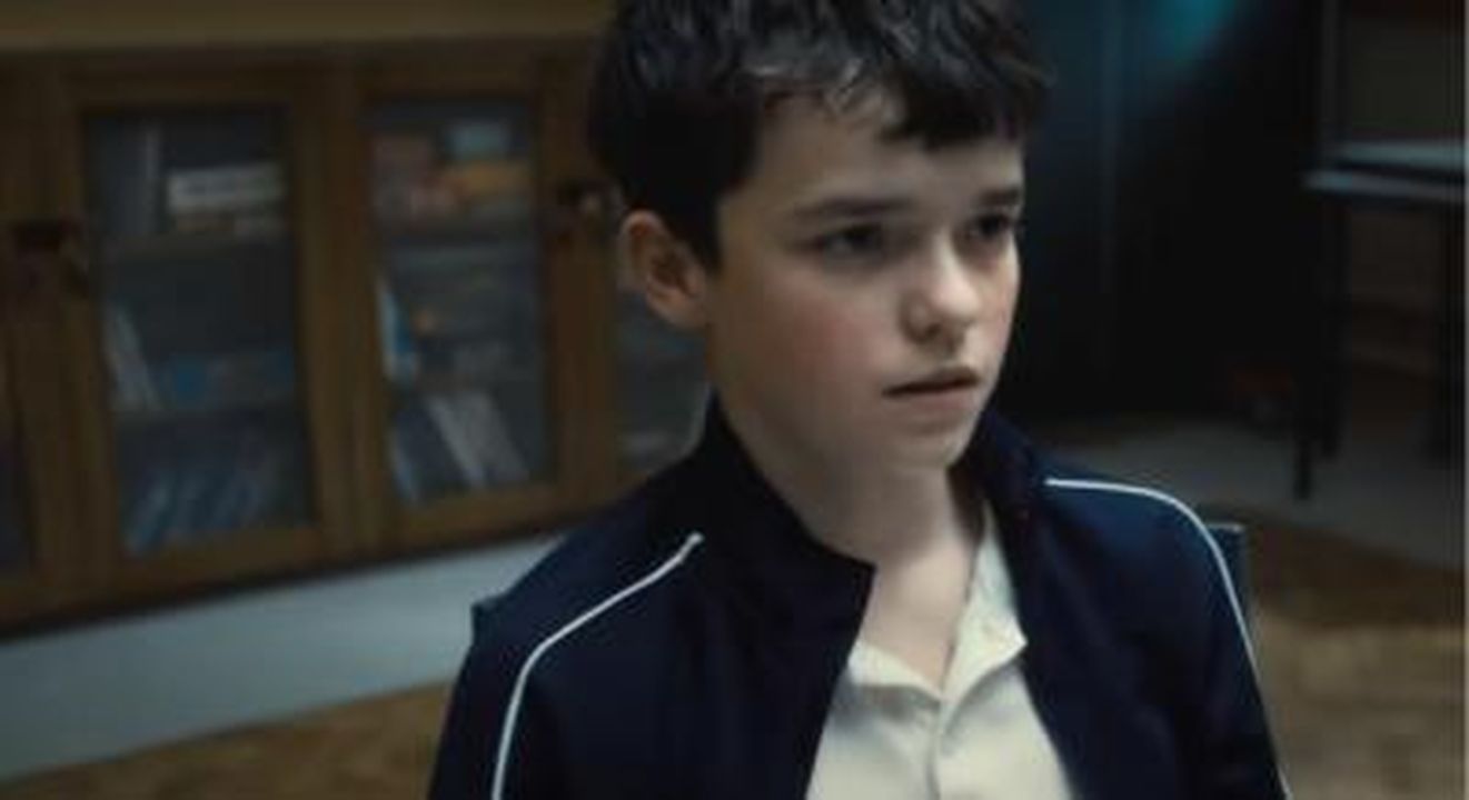 Consapevolezza_su_questioni_sociali_prevalenti_Sy1i7jnOTj - Confidenze24 Source: Netflix - - Screenshot di Owen Cooper da Adolescence