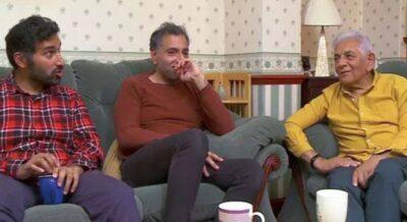 Cosa_ha_detto_Melissa_iH7XuPM32a - Confidenze24 Source: Channel 4 - - Baasit Siddiqui su Gogglebox