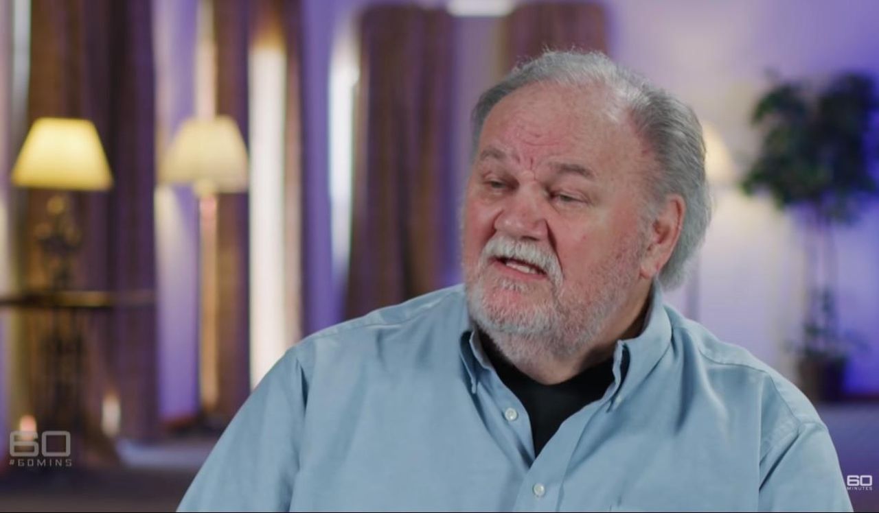 Critiche_di_Thomas_Markle_sul_nuovo_show_di_Meghan_2l9ostXNmY - Confidenze24 Critiche di Thomas Markle sul nuovo show di Meghan Thomas Markle in un'intervista