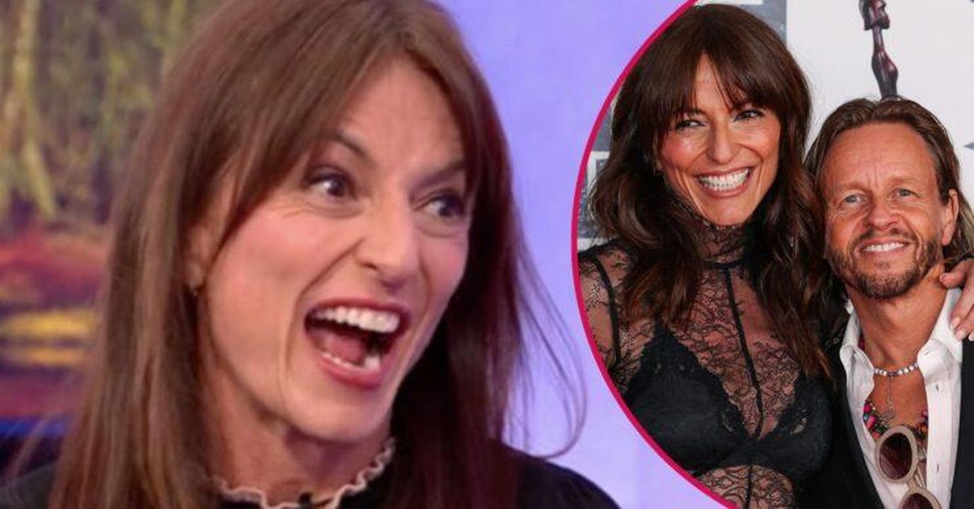 Davina_McCall_rivela_rabbia_verso_il_fidanzato_GclBrIgGnd - Confidenze24 Davina McCall rivela ‘rabbia’ verso il fidanzato Davina e il fidanzato