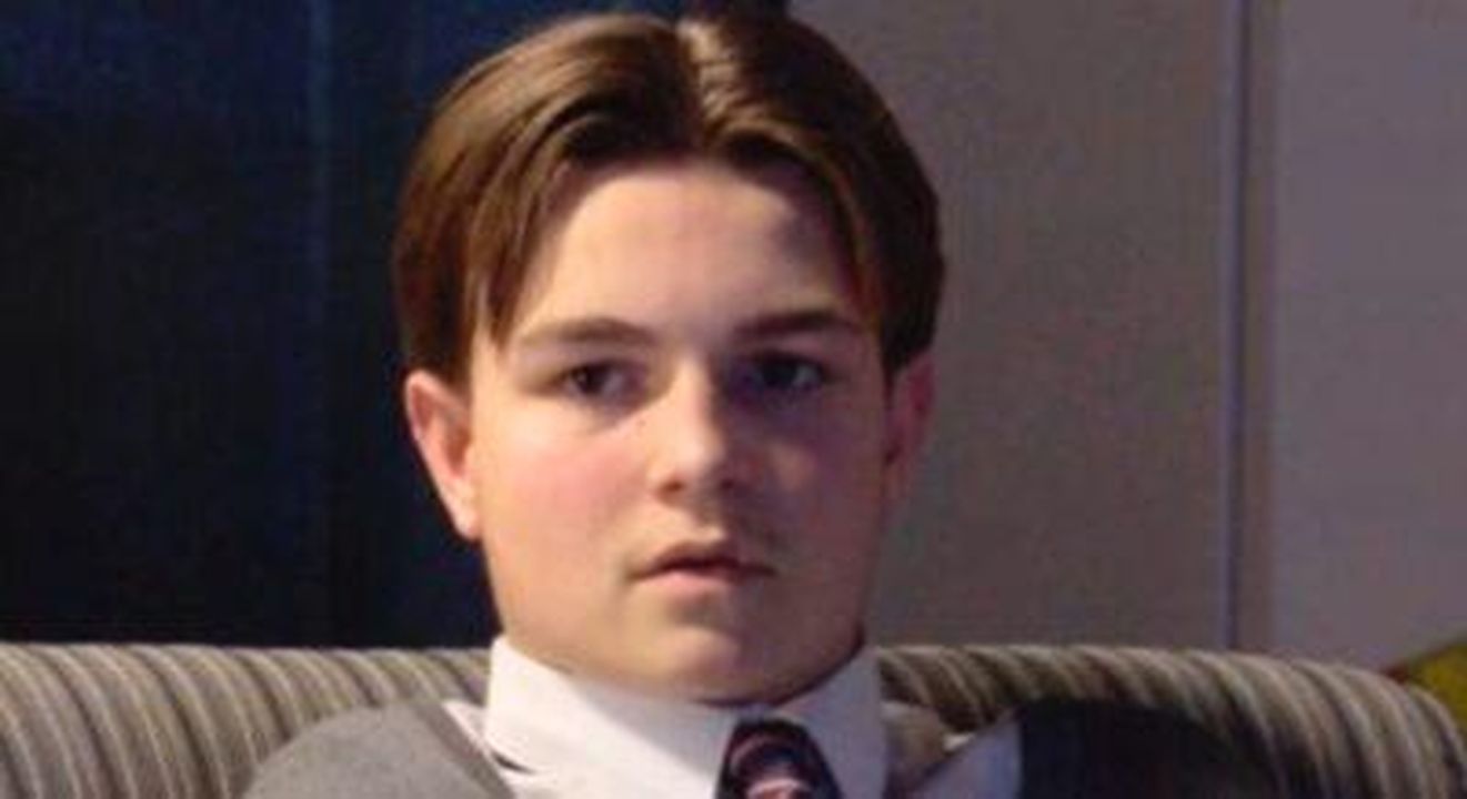 EastEnders_lamico_online_di_Tommy_6VtwkD8GCt - Confidenze24 Source: BBC - - Tommy ha un amico AI