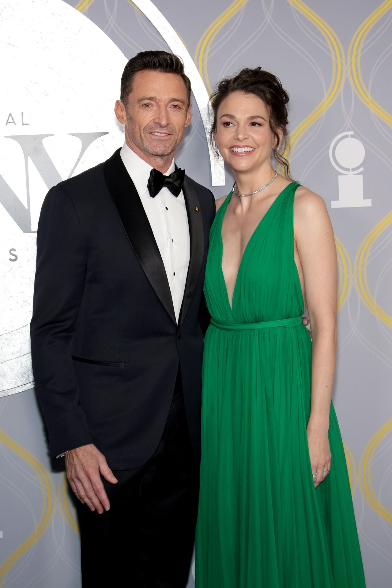 I_Primi_Giorni_della_Loro_Amicizia_nxS2B8X05d - Confidenze24 Source: Dimitrios Kambouris/Getty Images for Tony Awards Productions - - Hugh Jackman e Sutton Foster agli Annual Tony Awards.