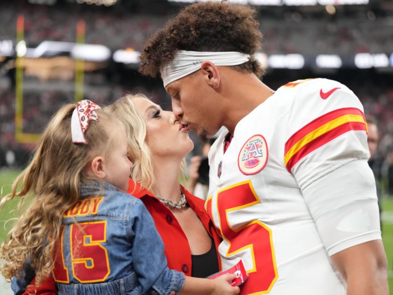 I_migliori_giochi_per_costruire_fortini_5C7ubp219a - Confidenze24 Source: Erick W. Rasco/Sports Illustrated via Getty Images - - Brittany e Patrick Mahomes con la figlia Sterling Mahomes