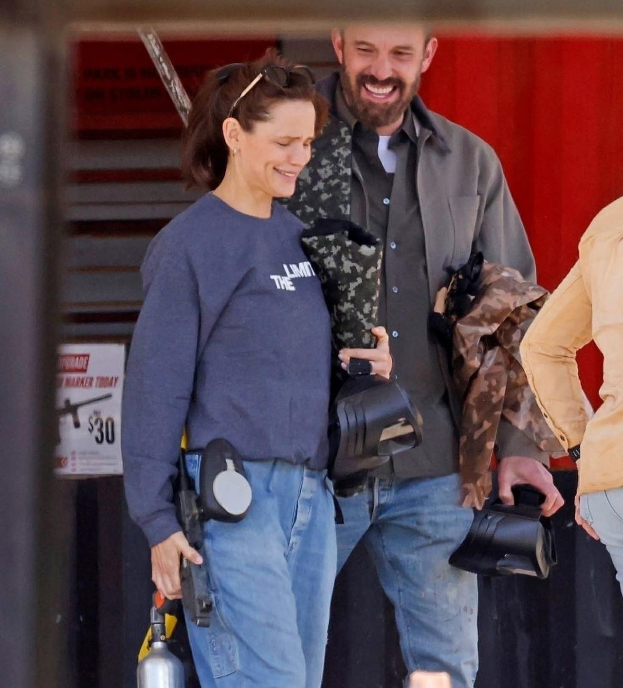 Il_comportamento_di_Ben_Affleck_6zFPg3RAOV - Confidenze24 Il comportamento di Ben Affleck Ben Affleck e Jennifer Garner al compleanno del figlio