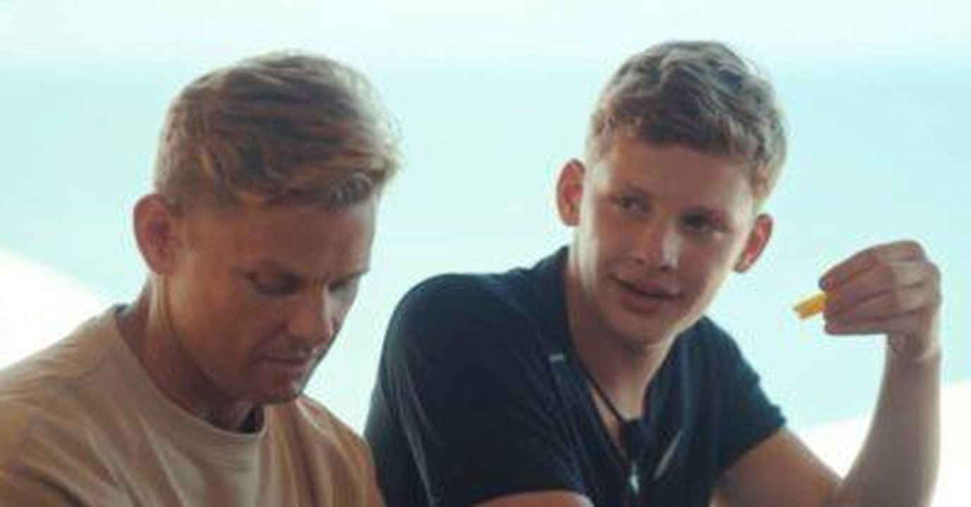 Il_conflitto_tra_Jeff_e_Jackiey_su_Freddy_Brazier_sljDnrsipu - Confidenze24 Source: BBC iPlayer - - Jeff e Freddy Brazier