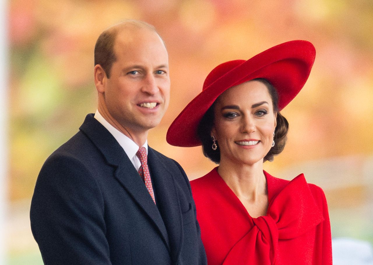 Il_controverso_scatto_della_Festa_della_Mamma_2024_9Dtm9Dpffi - Confidenze24 Source: Samir Hussein/WireImage - WireImage - Kate Middleton e William durante un evento ufficiale