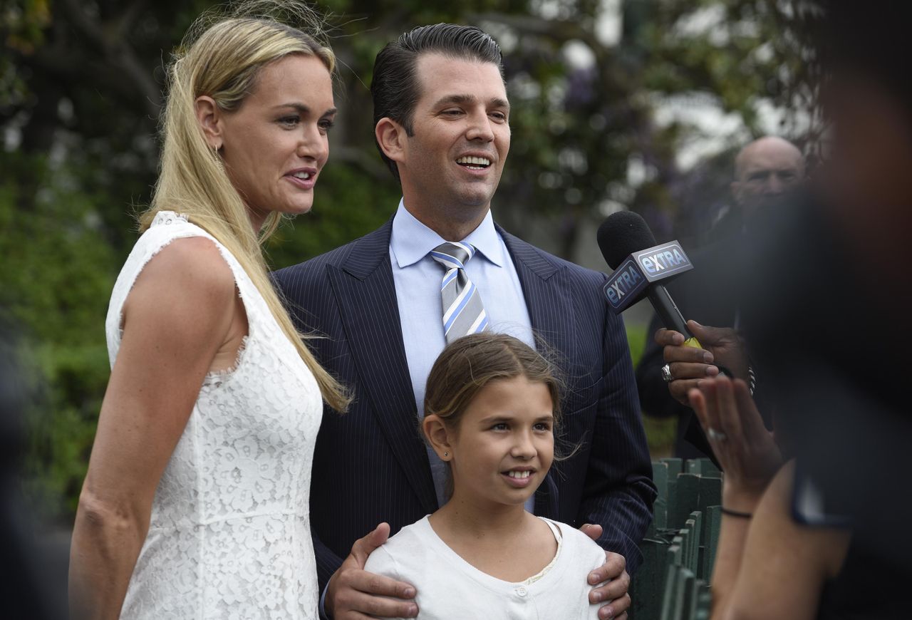 Il_divorzio_e_la_vita_dopo_Donald_Trump_Jr_i9OlN8aZD8 - Confidenze24 Source: Leigh Vogel/Wireimage/Getty Images. - SheKnows - Vanessa Trump, Donald Trump, Jr., e la figlia Kai al 139° White House Easter Egg Roll