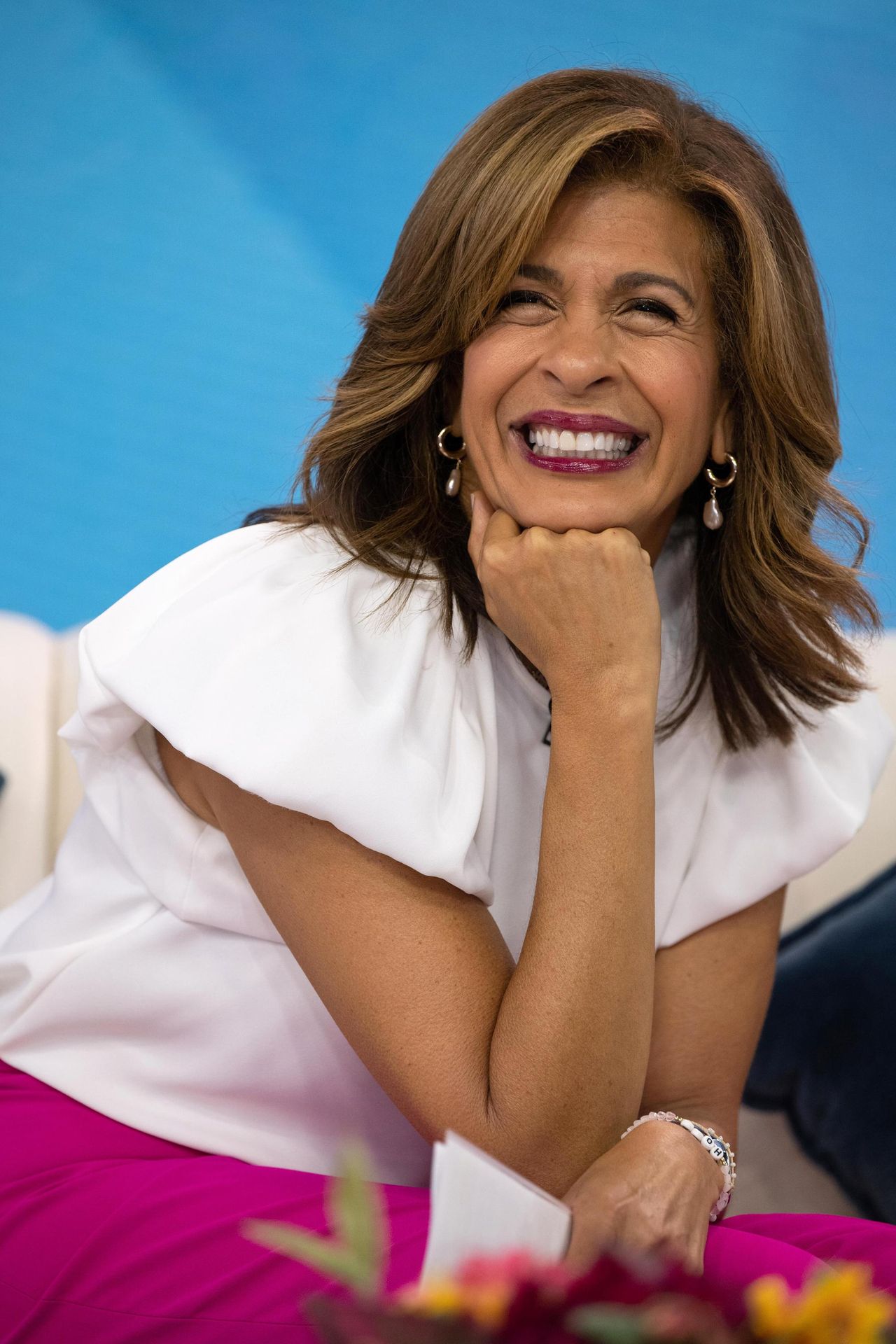 Il_flirt_tra_Kevin_Costner_e_Hoda_Kotb_nk8xrY9VSR - Confidenze24 Source: Nathan Congleton/NBC via Getty Images - NBC - Hoda Kotb al Today Show