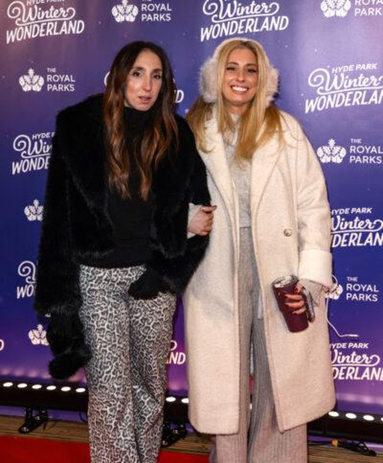 Il_futuro_di_Stacey_Solomon_in_Loose_Women_d5x9S8Z0rv - Confidenze24 Source: Splash News - - Jemma e Stacey Solomon a Winter Wonderland