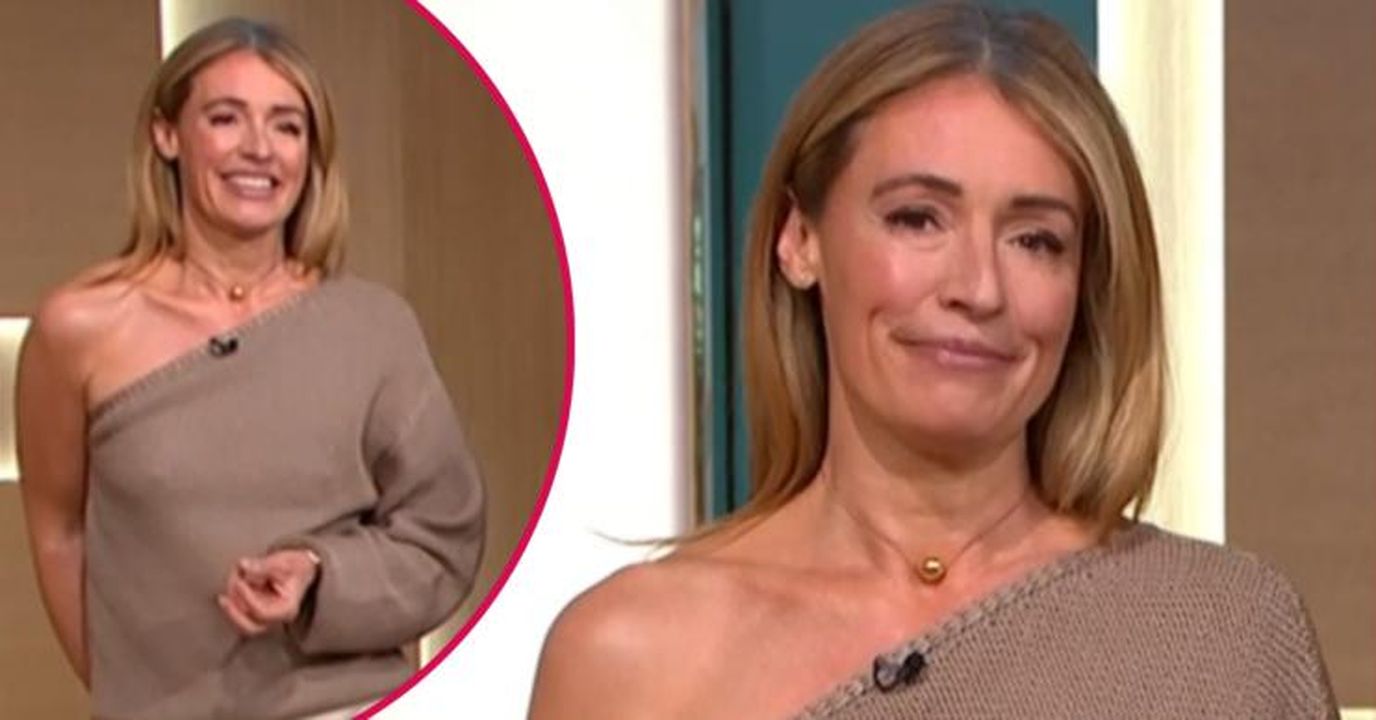 Il_guardaroba_di_Cat_attira_lattenzione_SyqbbvUki5 - Confidenze24 Il guardaroba di Cat attira l'attenzione Cat Deeley in un maglione a spalla unica mentre presenta This Morning