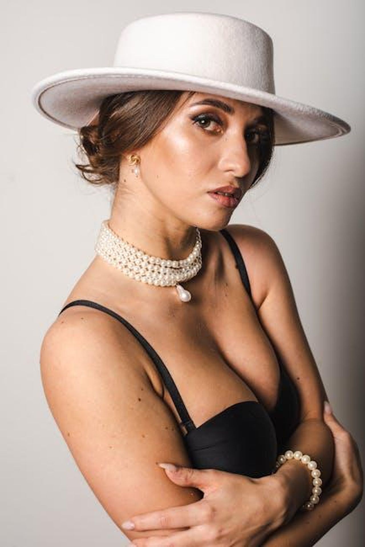 Il_look_da_Oscar_di_Demi_Moore_onde_glamour_q6pEF6NVer - Confidenze24 Source: Carlos GUTIERREZ - pexels -