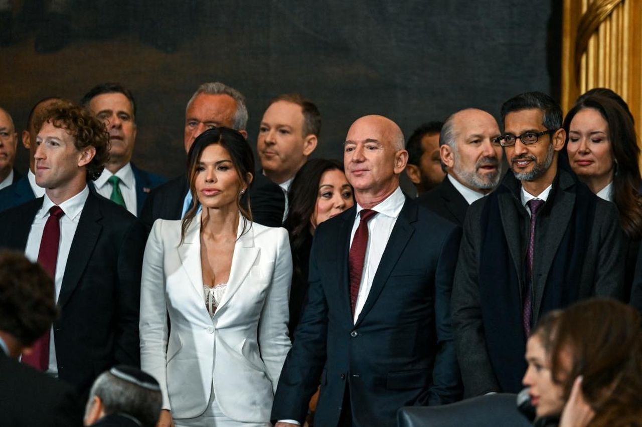 Il_matrimonio_di_Jeff_Bezos_e_Lauren_Sanchez_data_e_location_BBMK7Hewvq - Confidenze24 Il matrimonio di Jeff Bezos e Lauren Sanchez: data e location Matrimonio di Jeff Bezos e Lauren Sanchez