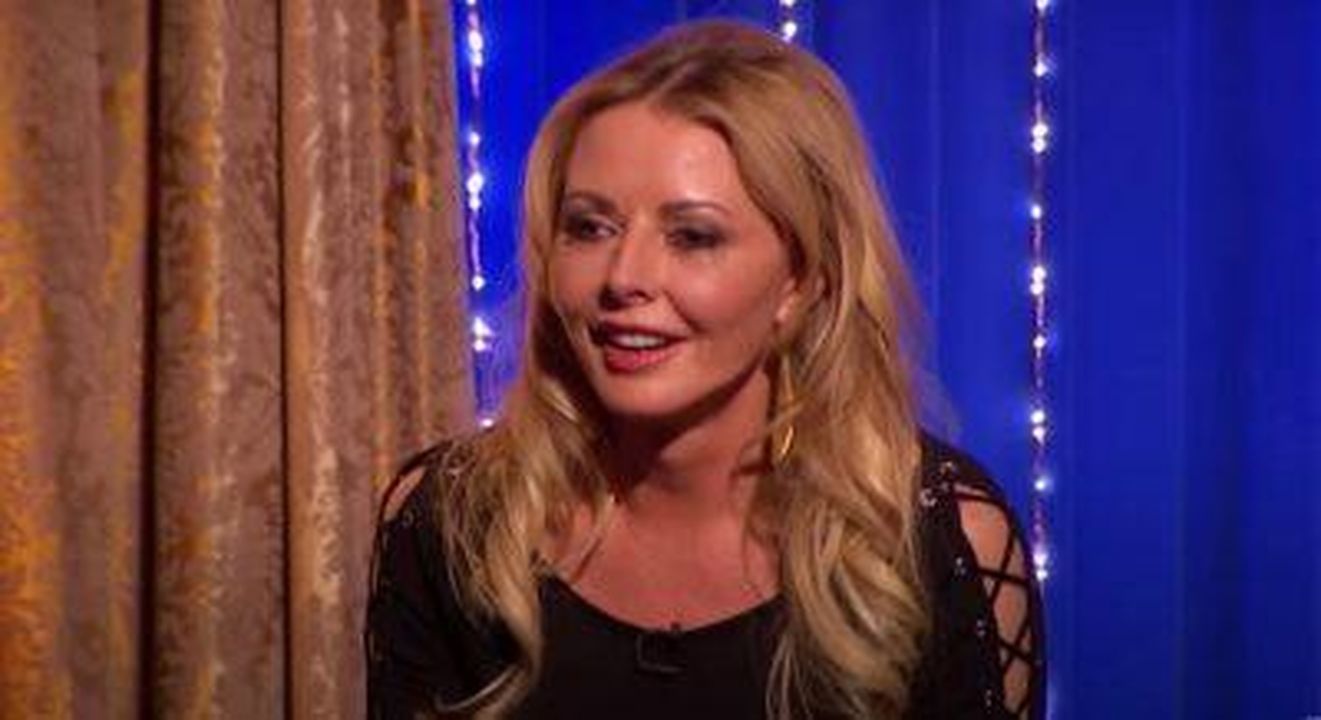 Il_messaggio_di_Carol_a_Melvin_SBHWnnnEE1 - Confidenze24 Il messaggio di Carol a Melvin Carol Vorderman ascolta