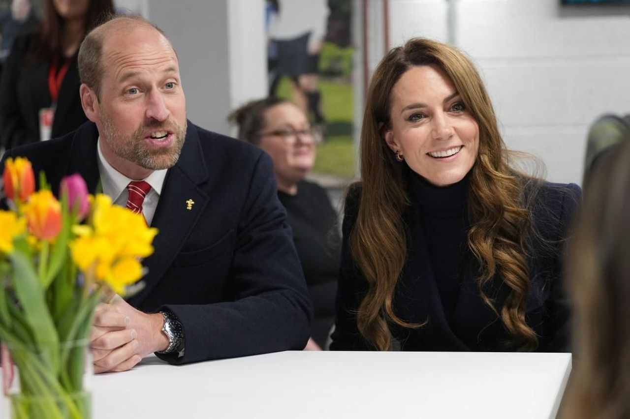 Il_ritorno_di_Kate_agli_impegni_pubblici_HzxKSUXlsr - Confidenze24 Il ritorno di Kate agli impegni pubblici Kate Middleton al rugby