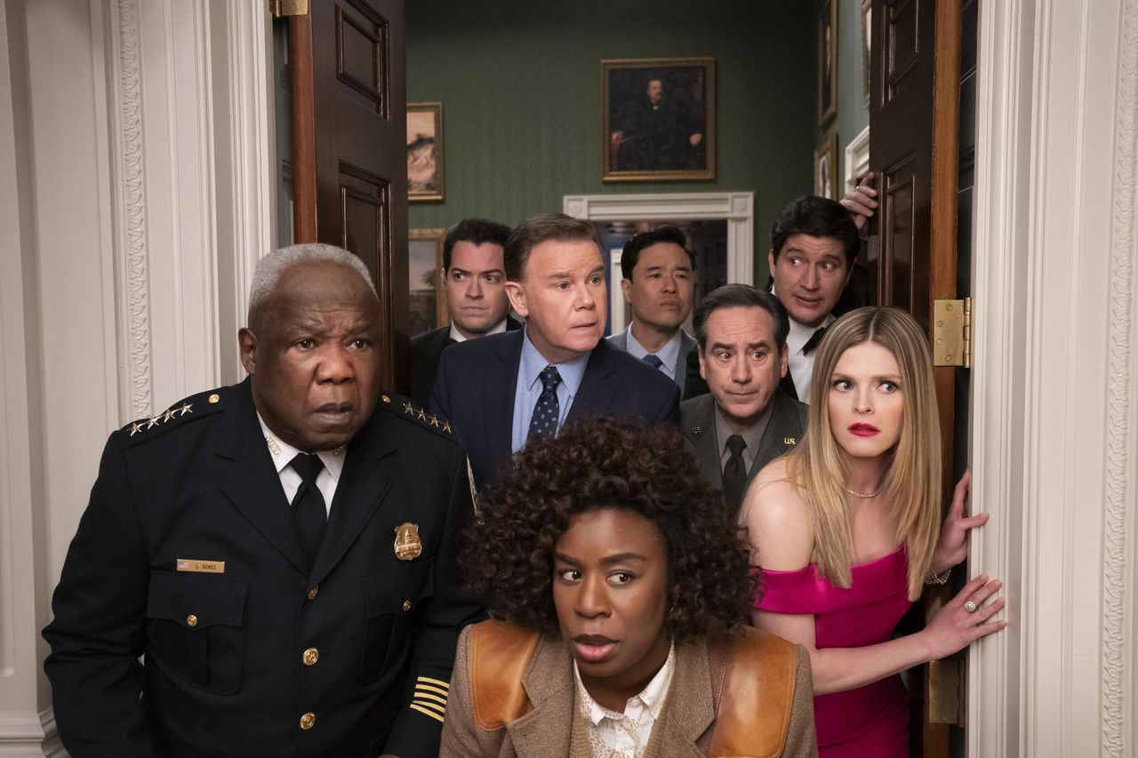 Il_sospetto_pi_ovvio_Didier_Gotthard_hnI0huXHTd - Confidenze24 Source: Cr. Erin Simkin/Netflix - Netflix - I principali sospetti di The Residence dopo 4 episodi