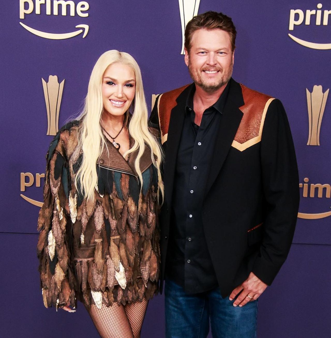 Il_sostegno_di_Gwen_a_Jonathan_Roumie_e_Tucker_Carlson_qzqm8uWKvg - Confidenze24 Il sostegno di Gwen a Jonathan Roumie e Tucker Carlson Gwen Stefani