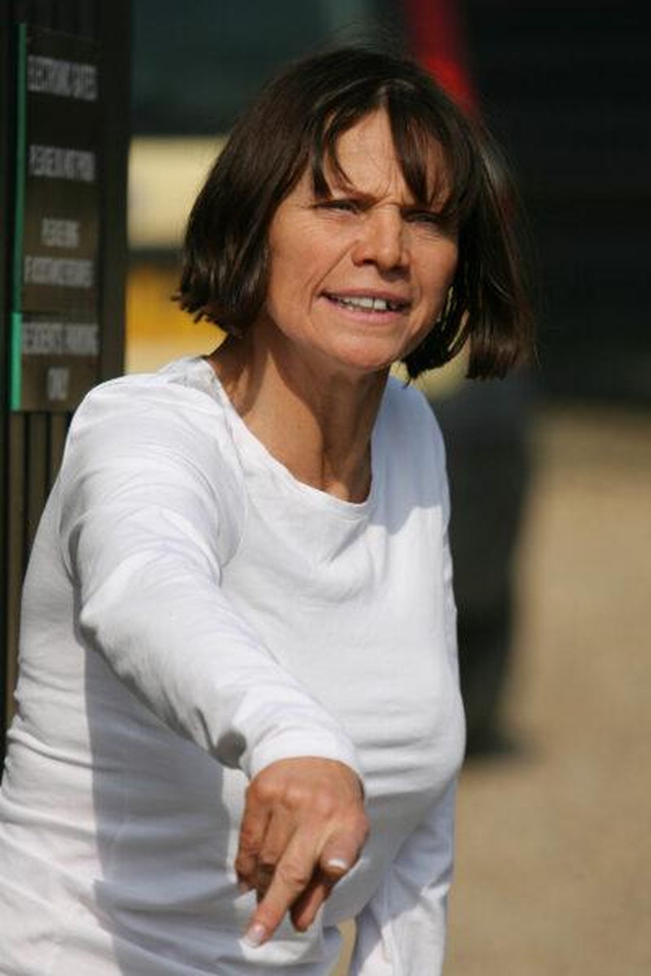 Jackiey_attacca_Jeff_Ffadcw5nG8 - Confidenze24 Source: Splash News - - Jackiey Budden arrabbiata