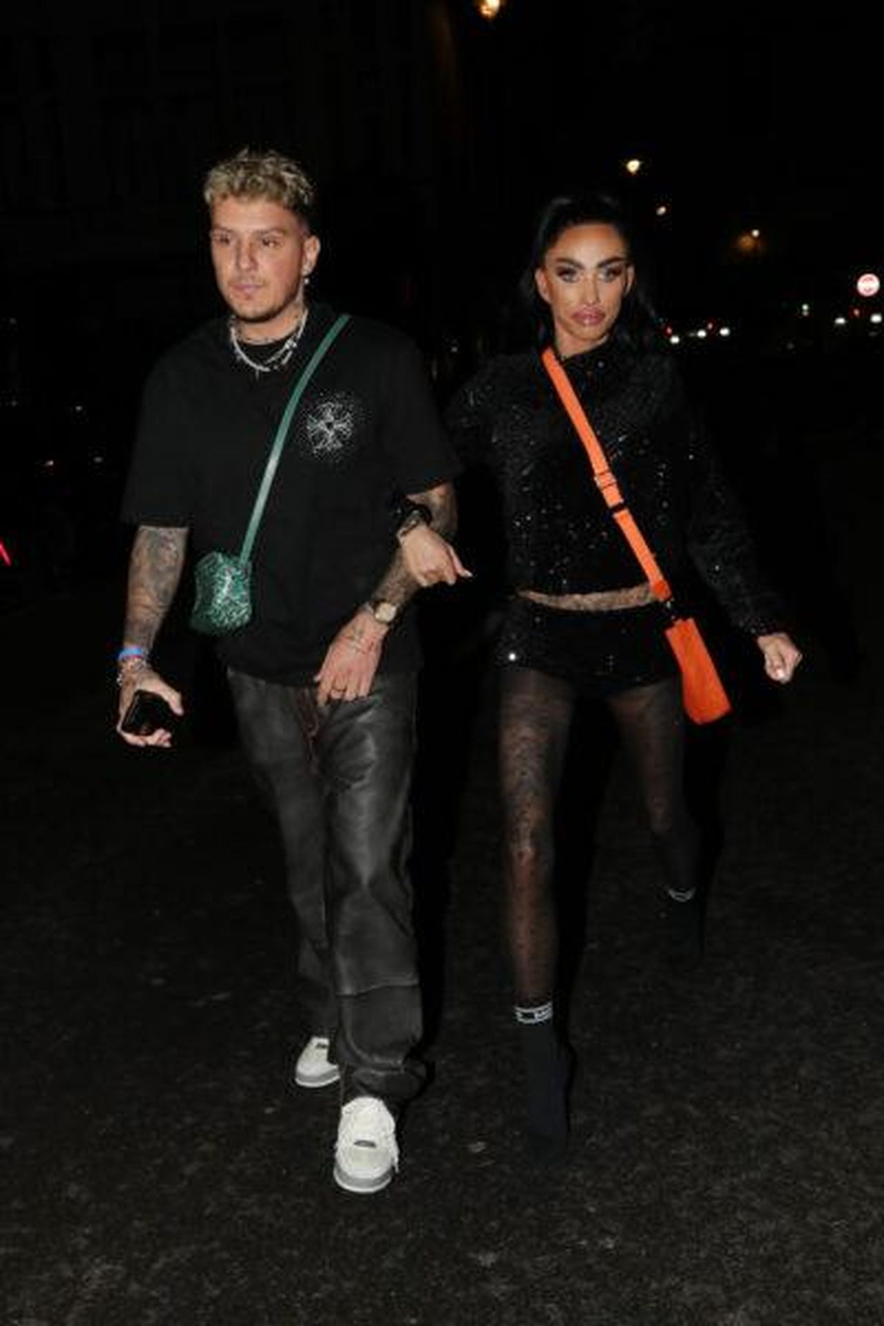 Katie_Price_condivide_notizie_tristi_UiiA1Vz6XY - Confidenze24 Source: Splashnews.com - - Katie e JJ si aspettavano un bambino