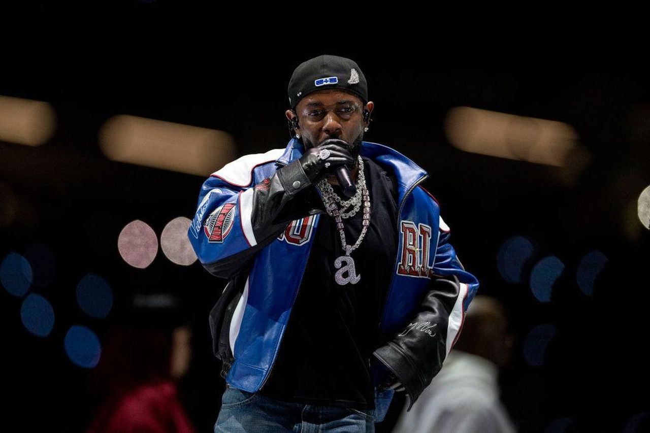 Kendrick_Lamar_e_il_suo_possibile_coinvolgimento_T7KKQMLODY - Confidenze24 Source: Michael Owens / Getty - Bossip - Kendrick Lamar si esibisce al Super Bowl
