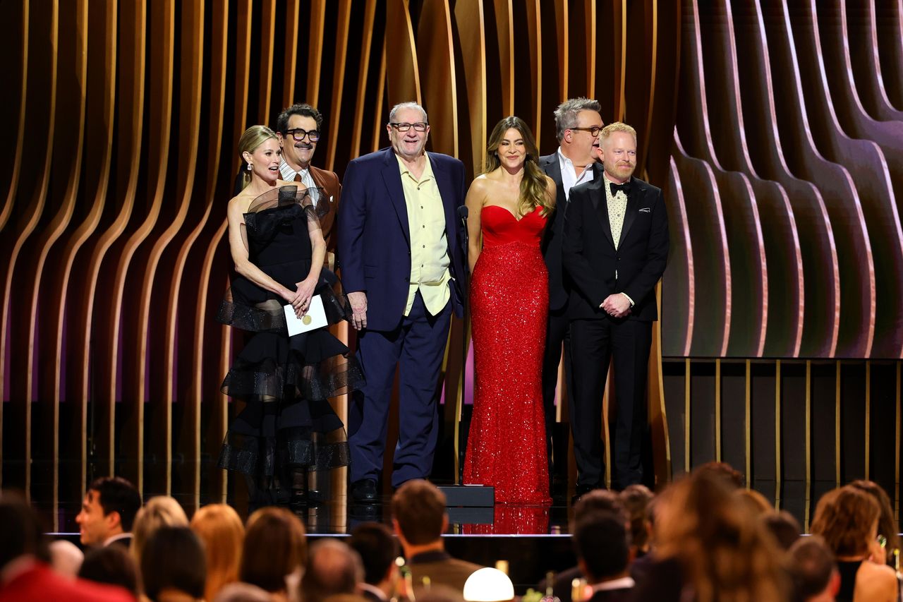 La_confusione_sulla_sua_assenza_al_reunion_JfXpXHS8Nm - Confidenze24 Source: Gregg DeGuire/FilmMagic - - Ty Burrell spiega perché i fan pensavano fosse morto