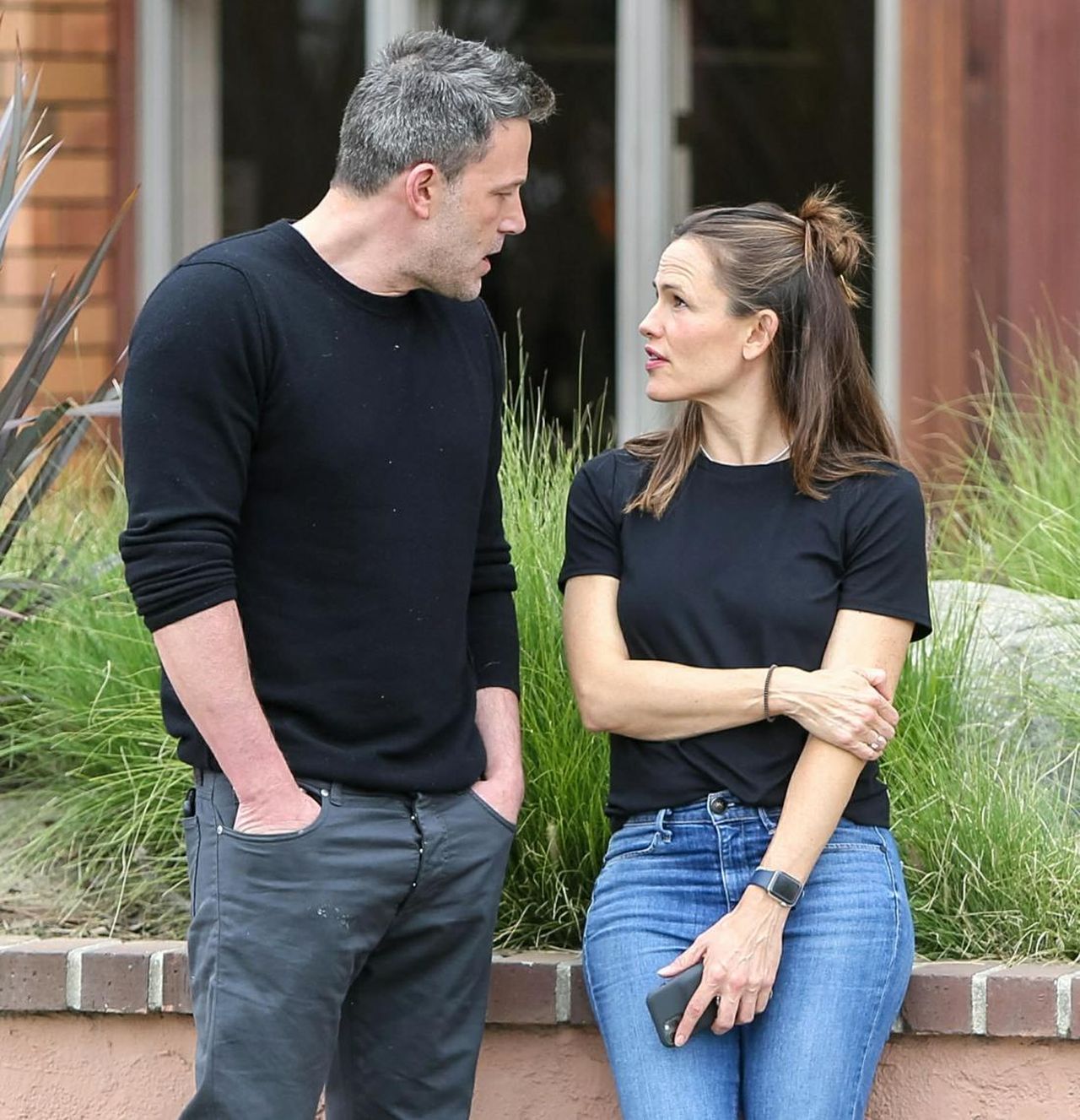 La_relazione_tra_Jennifer_e_Ben_un_legame_speciale_D6G9qlyHrn - Confidenze24 La relazione tra Jennifer e Ben: un legame speciale Jennifer Garner e Ben Affleck insieme
