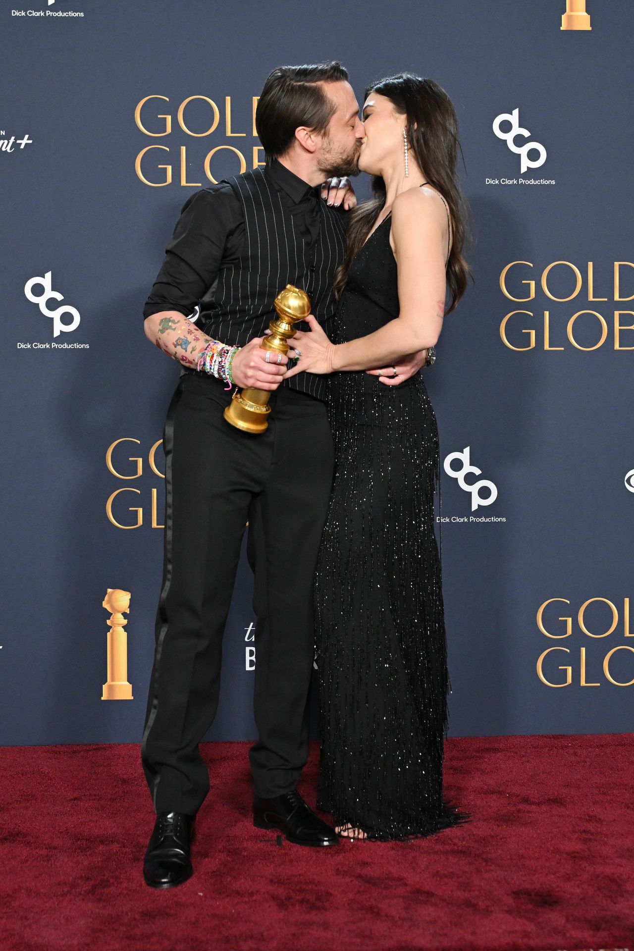 La_richiesta_di_Kieran_Culkin_durante_il_discorso_OQgOSCQ80V - Confidenze24 Source: Gilbert Flores/Penske Media - SheKnows - Kieran Culkin e Jazz Charton