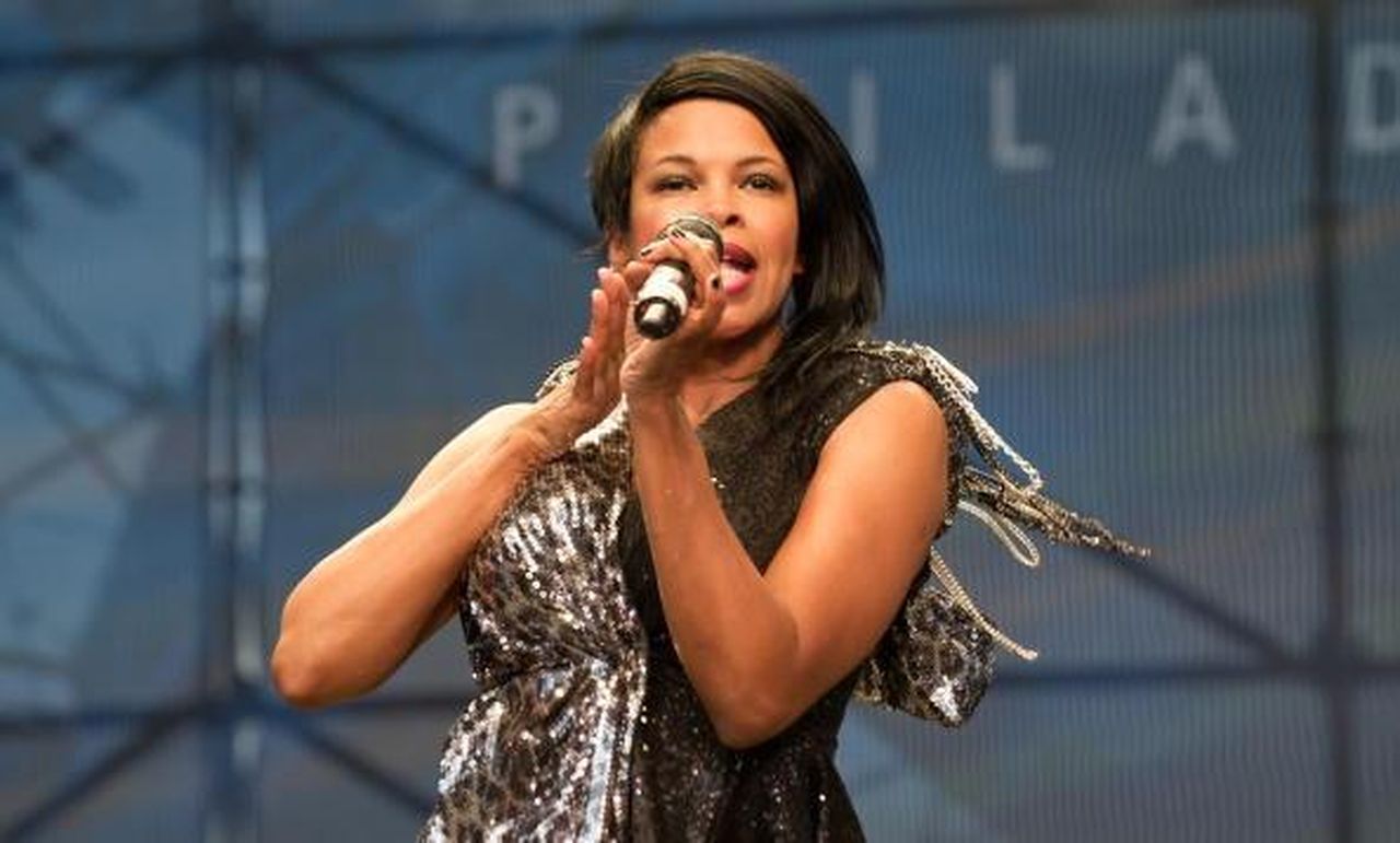La_rivelazione_di_Dawn_Robinson_sulla_sua_vita_in_auto_7fM1ILrOCj - Confidenze24 Source: Gilbert Carrasquillo / Getty - - 4th Annual Global Fusion Festival