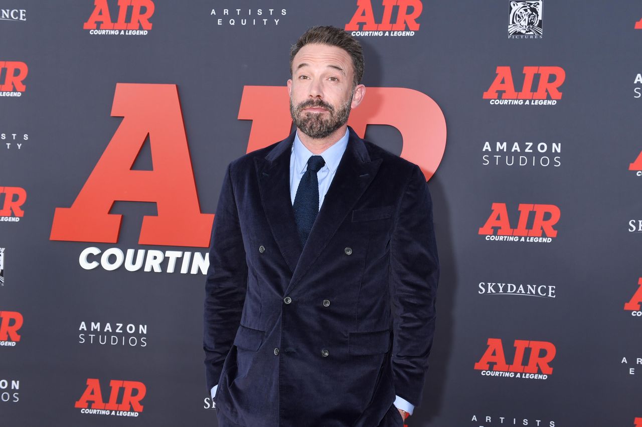 La_situazione_attuale_tra_Ben_Affleck_e_Jennifer_Garner_zF5AOuSg70 - Confidenze24 Source: Gilbert Flores Variety via Getty Images - Getty Images - Ben Affleck alla prima mondiale di 'AIR'