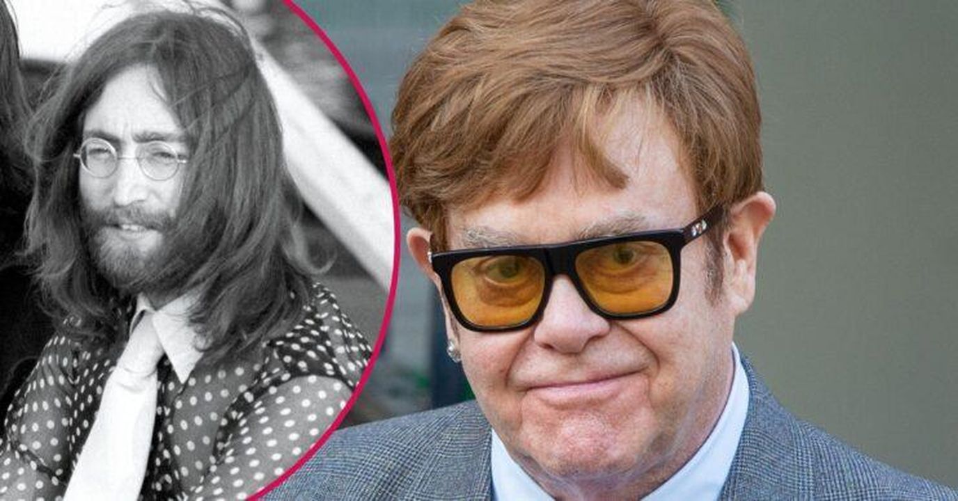 La_storia_damore_tra_Elton_John_e_John_Lennon_QQFQUAofDo - Confidenze24 La ‘storia d'amore’ tra Elton John e John Lennon Elton John e John Lennon sorridenti