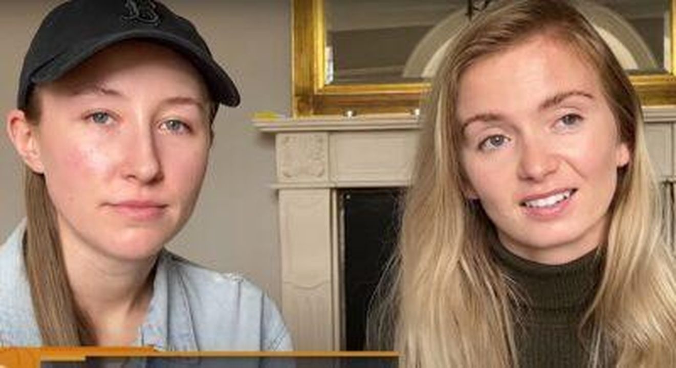 La_storia_damore_tra_Erin_e_Sophie_10nvUWsYd0 - Confidenze24 Source: YouTube - - Erin Doherty e Sophie Melville insieme