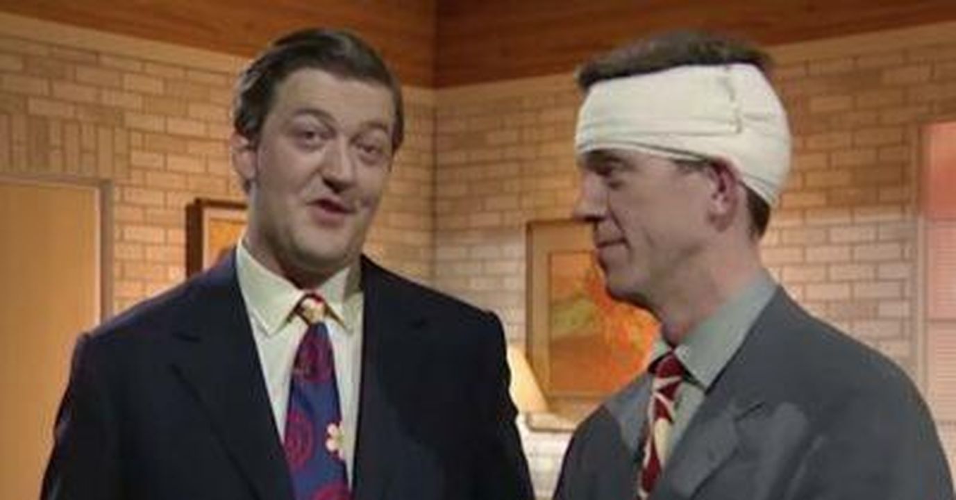 La_sua_ascesa_alla_fama_kNBvFAswys - Confidenze24 Source: BBC - - Stephen Fry e Hugh Laurie