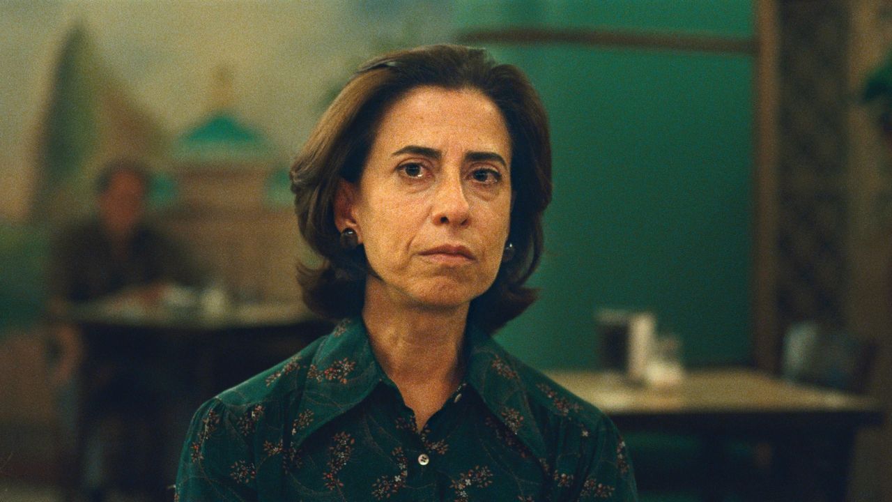 Lavora_nellindustria_musicale_da_decenni_UbBTL9Codm - Confidenze24 Source: ©Sony Pictures/Courtesy Everett Collection - - I'M STILL HERE, Fernanda Torres