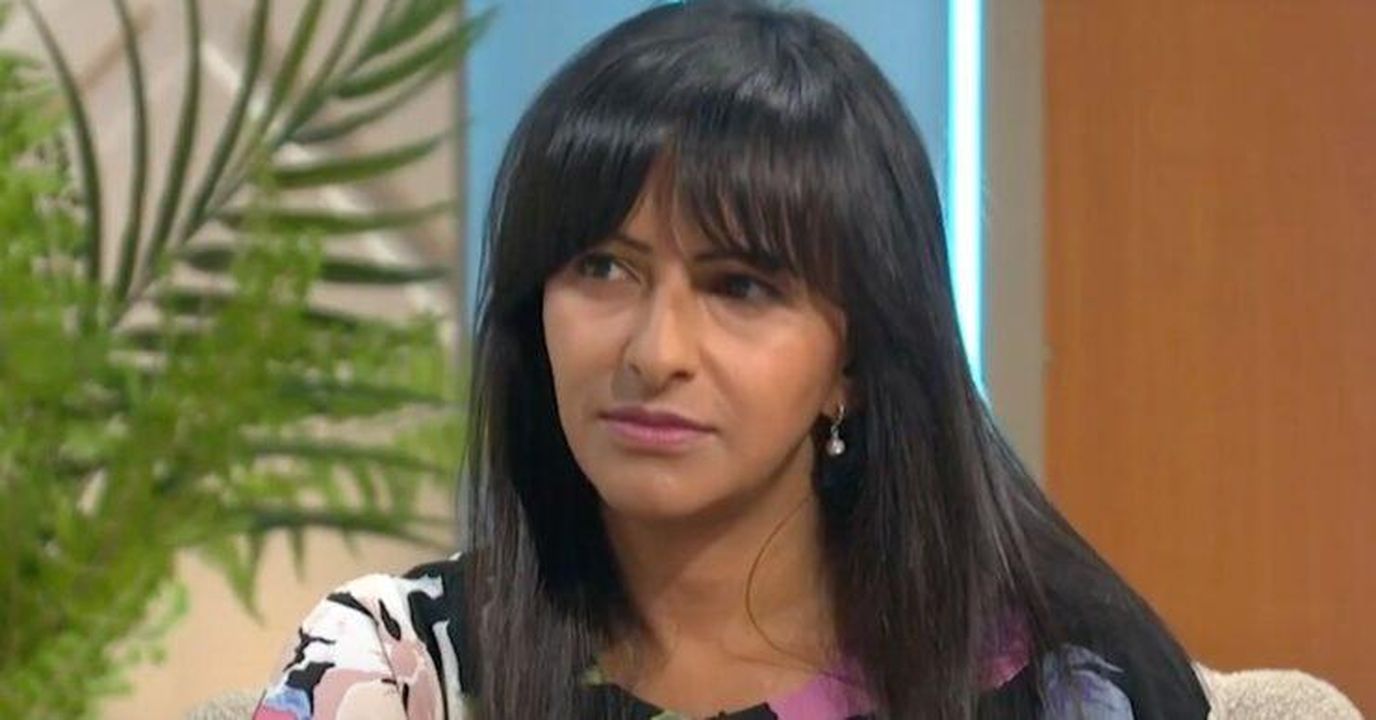 Le_preoccupazioni_di_Ranvir_Singh_sulla_relazione_con_il_figlio_5ZPSKVApB5 - Confidenze24 Le preoccupazioni di Ranvir Singh sulla relazione con il figlio Ranvir Singh su Lorraine