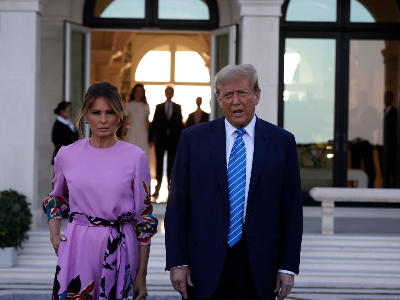 Le_reazioni_alla_ristrutturazione_proposta_327blH77gp - Confidenze24 Source: Alon Skuy/Getty Images - Getty Images - Donald Trump e Melania Trump