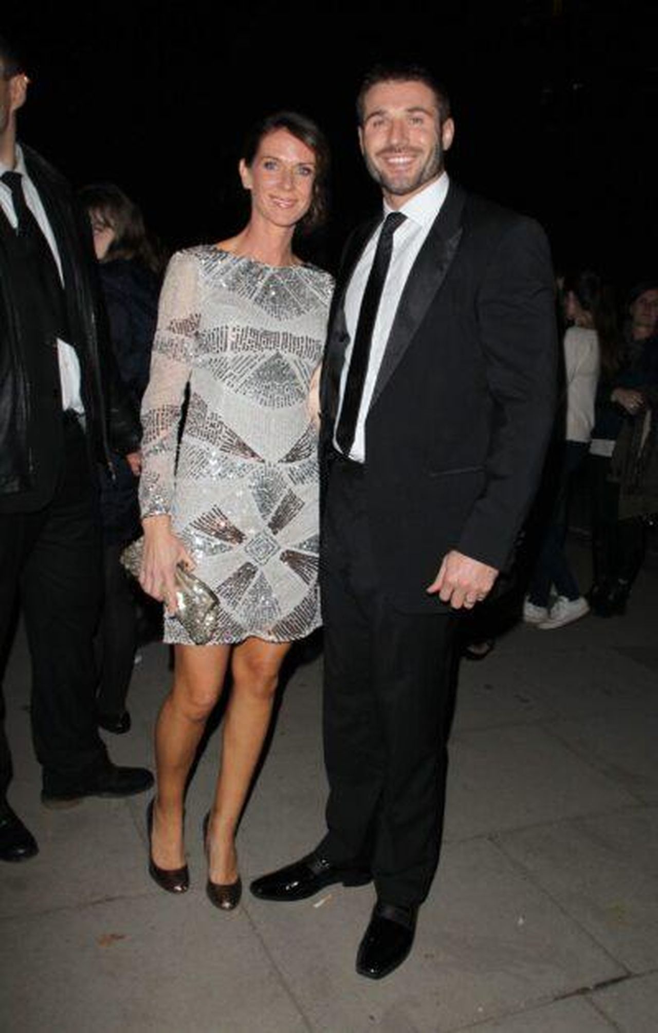 Lex_moglie_Abby_critica_Ben_Cohen_k6ifxeF9i1 - Confidenze24 Source: SplashNews.com - - Ben Cohen e Abby sorridenti durante una serata