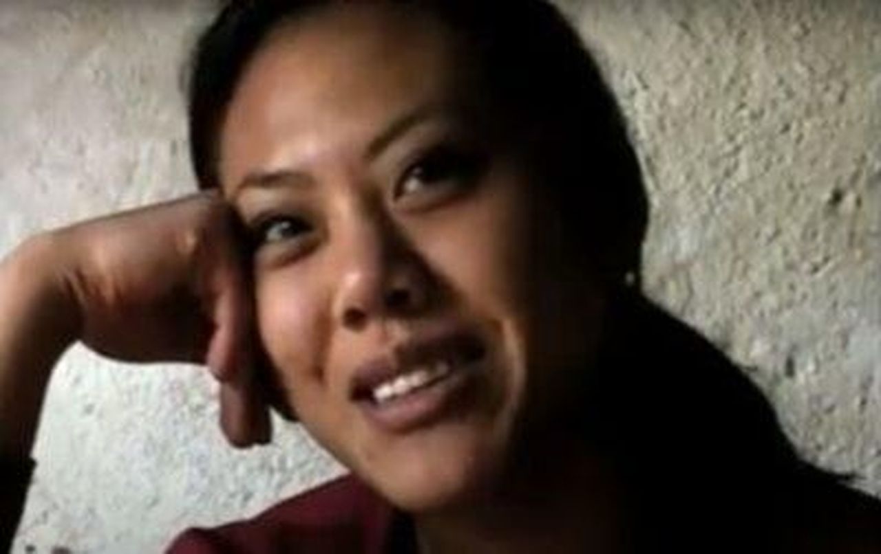 LiDa_ammette_che_la_sua_infanzia__stata_meravigliosa_l3zseiyJbw - Confidenze24 Source: Li-Da Kruger - YouTube - La figlia di Prue, Li-Da, nel suo documentario sulla ricerca dei genitori biologici