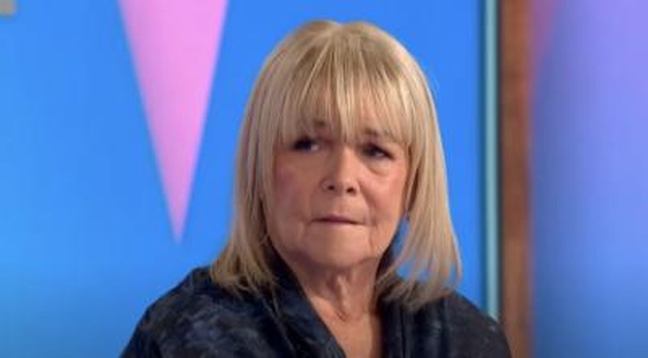 Linda_Robson_racconta_la_diagnosi_di_demenza_di_Pauline_Quirke_8DyOIbu4zC - Confidenze24 Source: ITV - - Linda Robson su Loose Women
