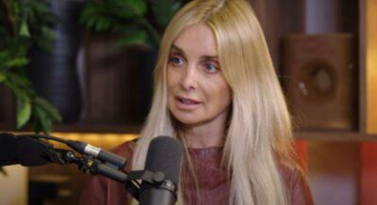 Louise_Redknapp_parla_del_padre_biologico_KjnLEhwmkG - Confidenze24 Source: YouTube - - Louise Redknapp su My Happy Place