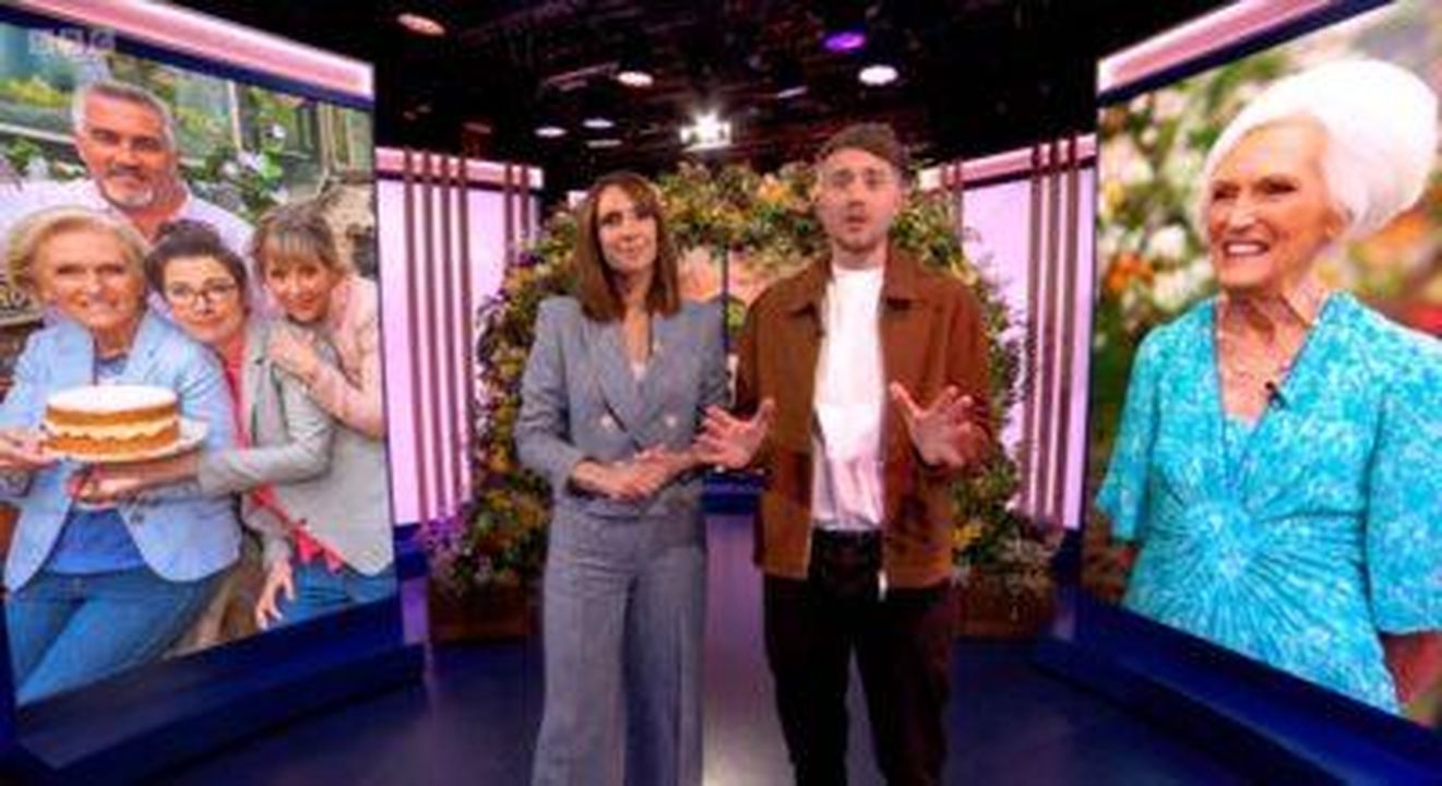Mary_Berry_celebra_il_suo_90_compleanno_su_The_One_Show_ofKKnonNwK - Confidenze24 Mary Berry celebra il suo 90° compleanno su The One Show I presentatori parlano di Mary Berry su The One Show