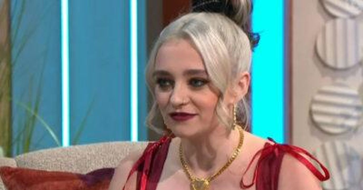 Mollie_Gallagher_annuncia_un_nuovo_ruolo_lontano_dal_soap_eYz00wwSDs - Confidenze24 Source: Credit: ITV - - Mollie Gallagher in un'intervista